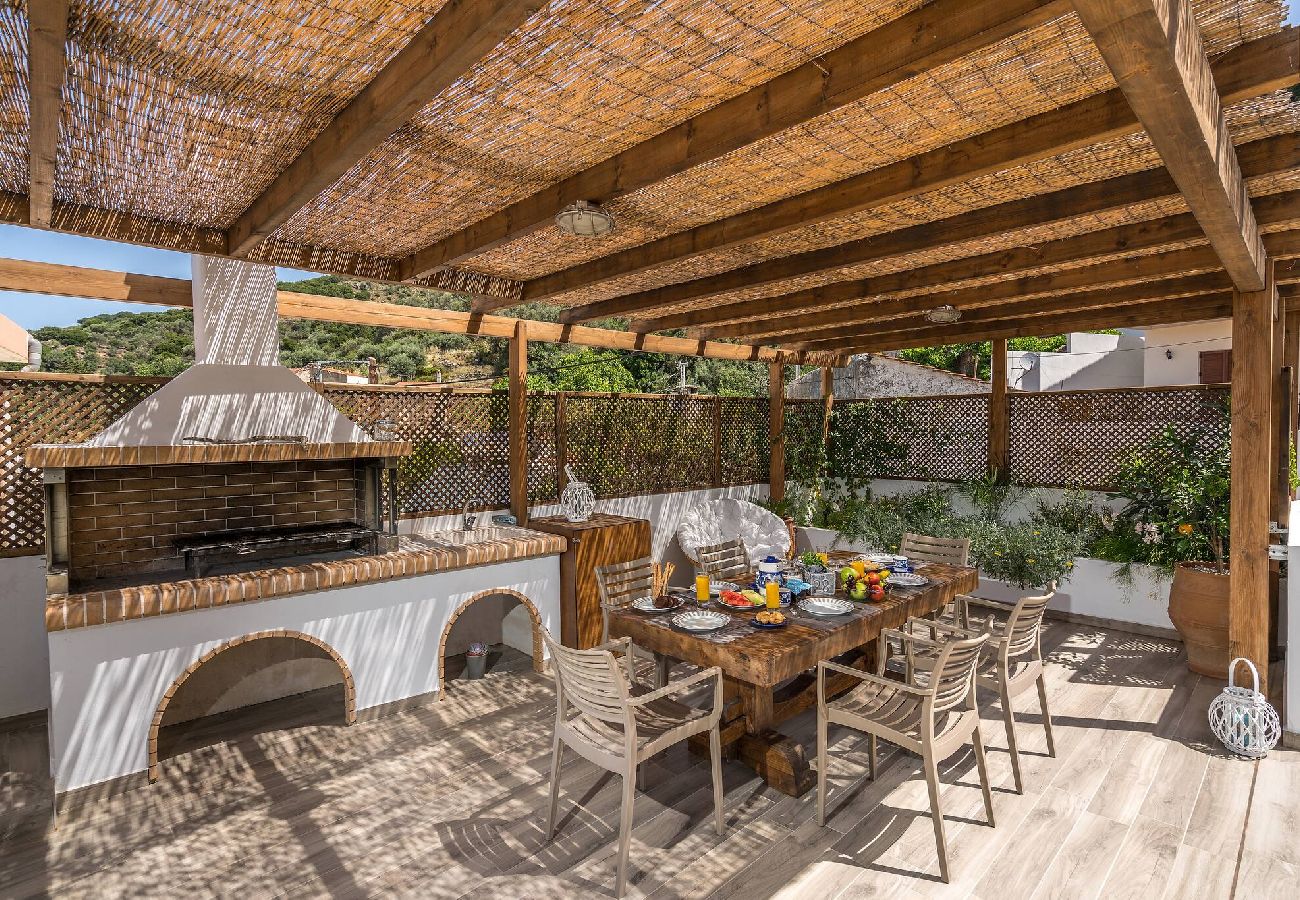 Villa in Spili - Casa Sofia Cottage House, By Hellocrete