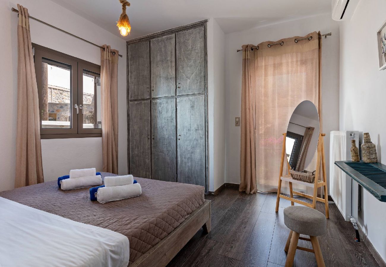 Villa in Spili - Casa Sofia Cottage House, By Hellocrete