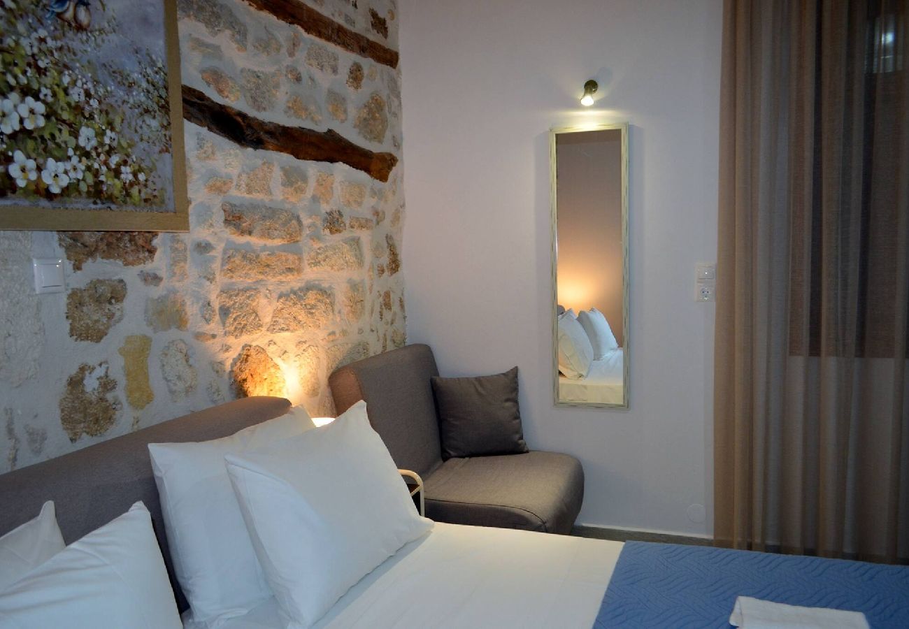 Studio in Rethymno - Renato Apartment in the heart of Rethymno Old Town 