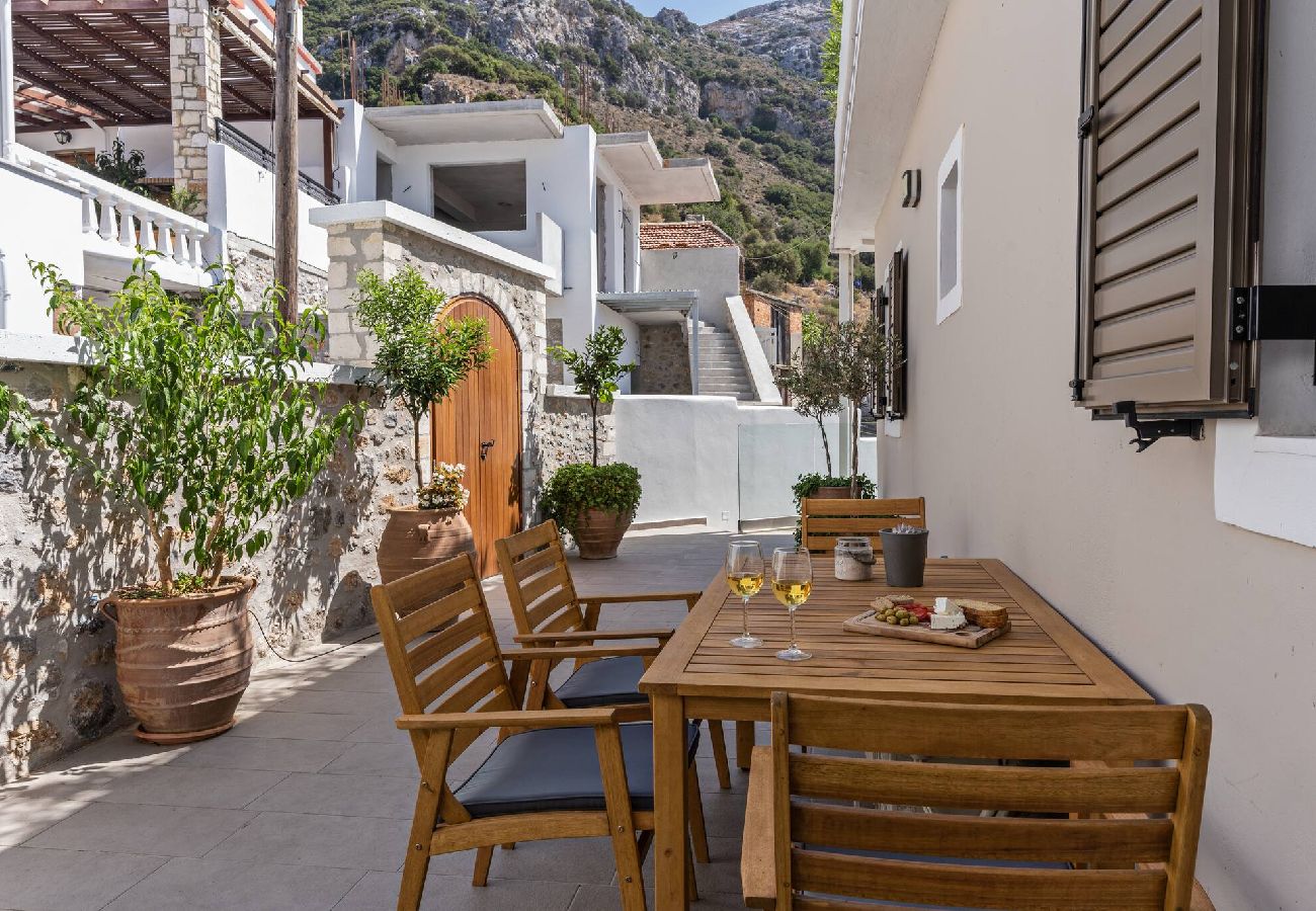 Apartment in Spili - Casa Sofia, Cozy Home #2, By Hellocrete 
