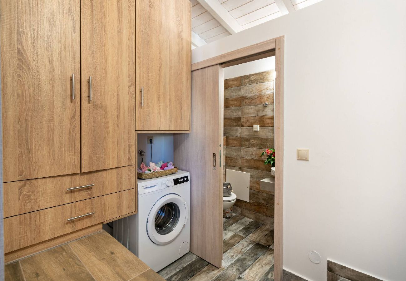 Studio in Rethymno - Remel Rooftop Apartment in the heart of Rethymno Old Town