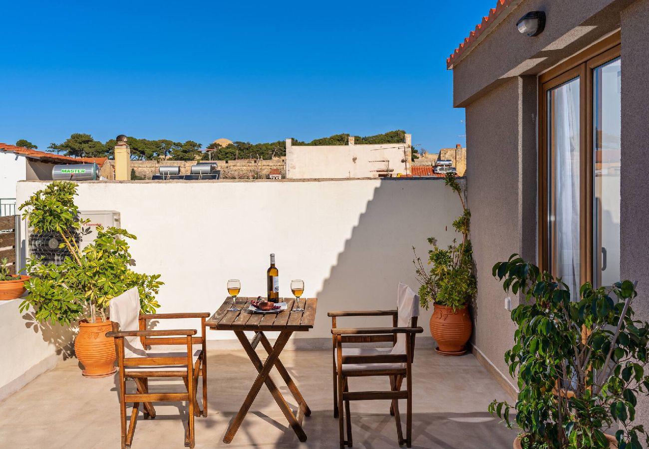 Studio in Rethymno - Remel Rooftop Apartment in the heart of Rethymno Old Town