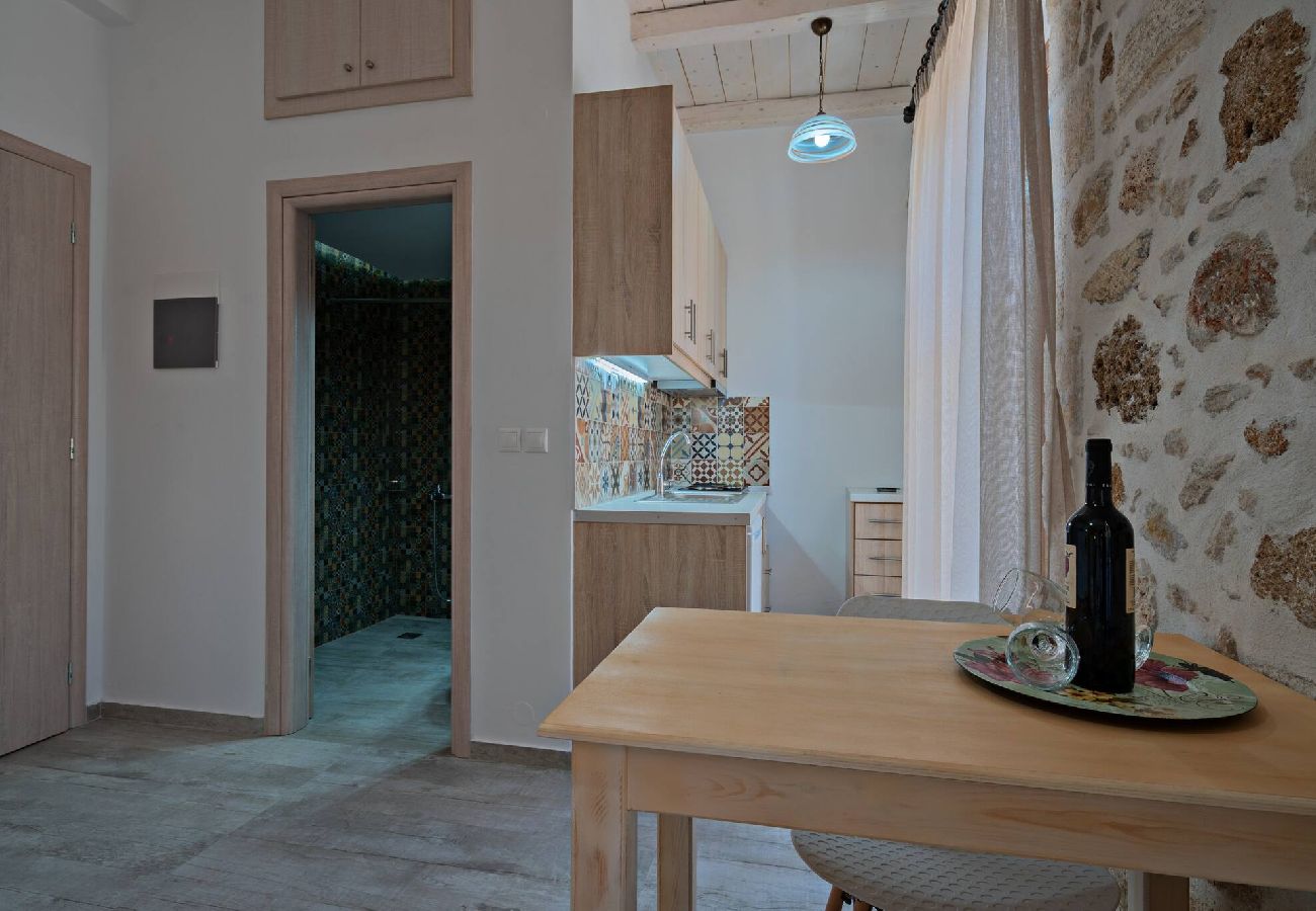 Studio in Rethymno - Melina Apartment in the heart of Rethymno Old Town