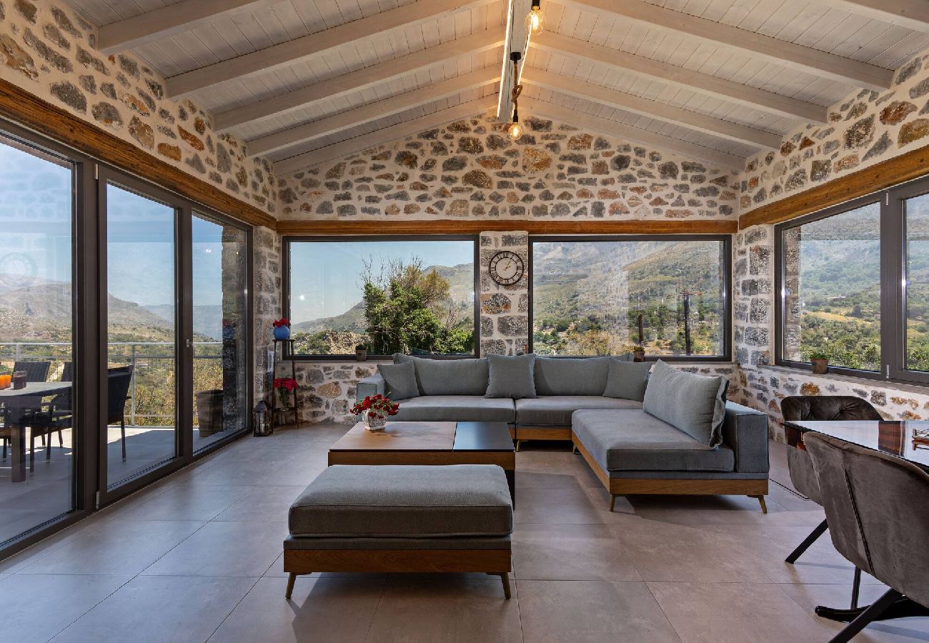 Villa in Mesonisia - Villa Marlia