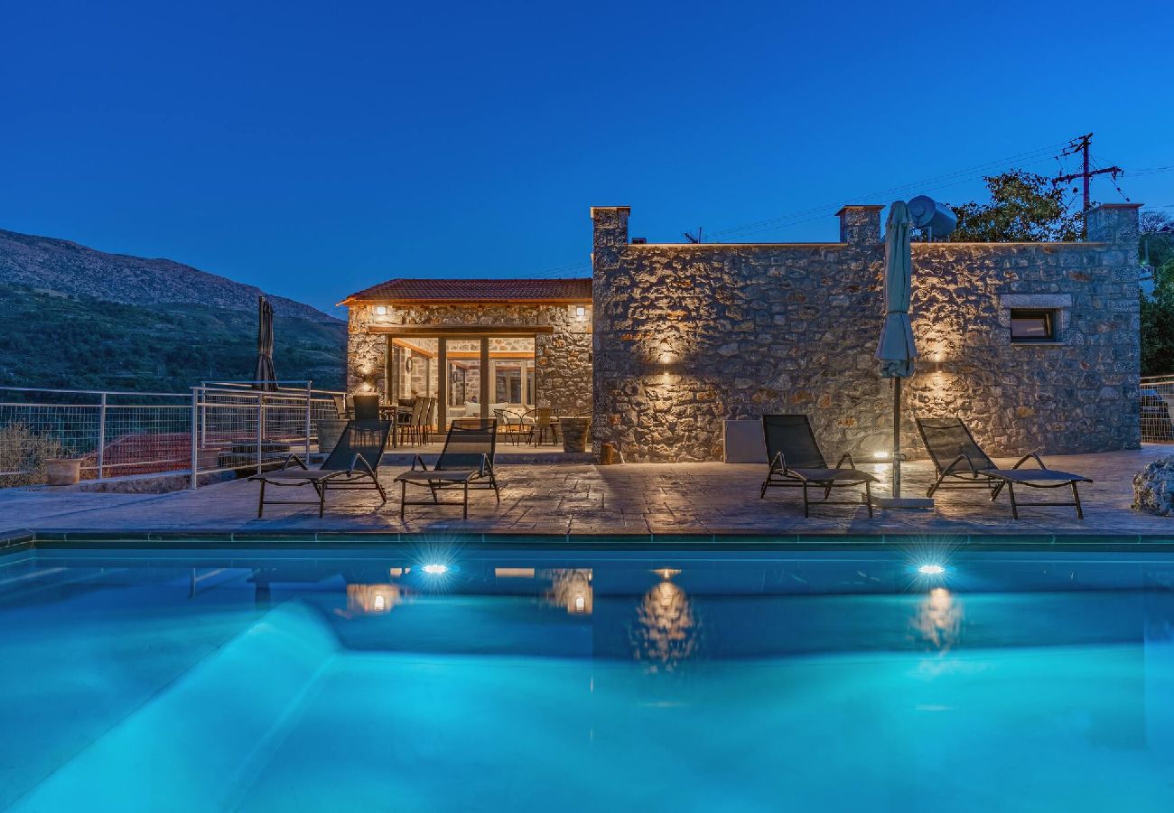 Villa in Mesonisia - Villa Marlia