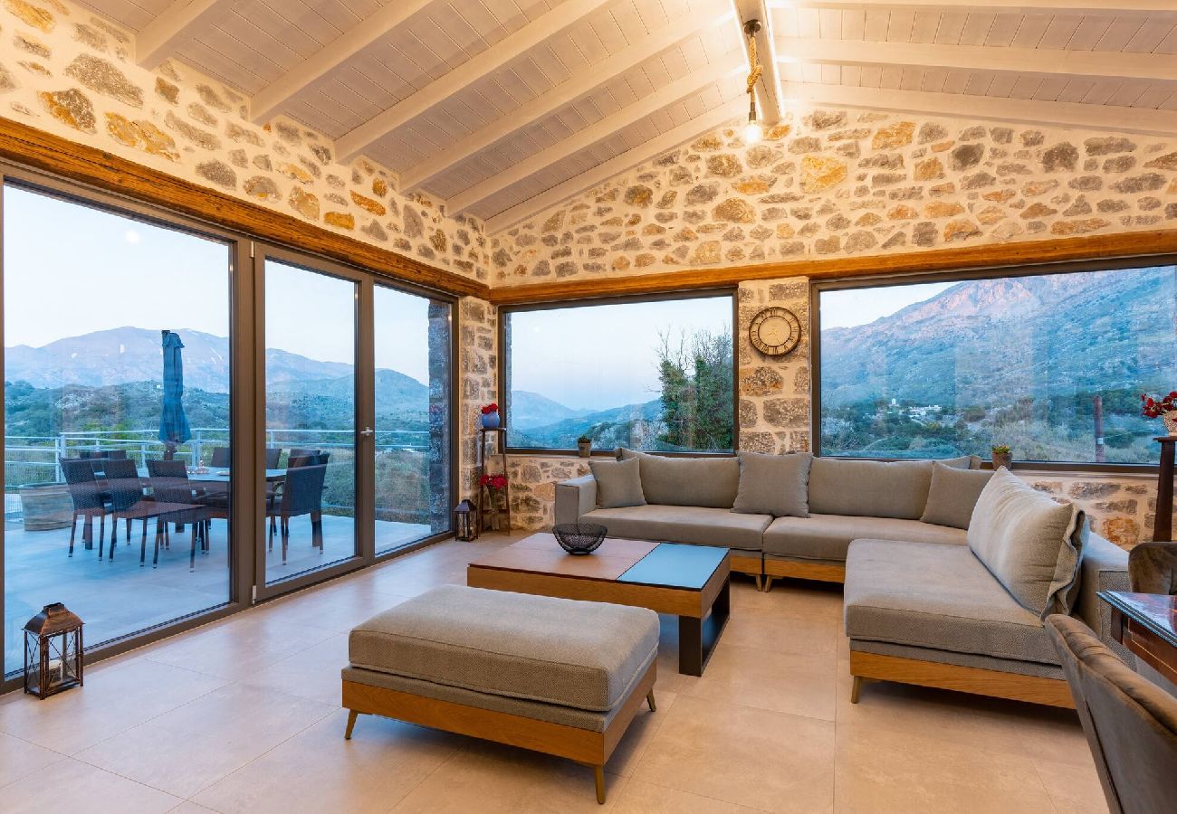 Villa in Mesonisia - Villa Marlia