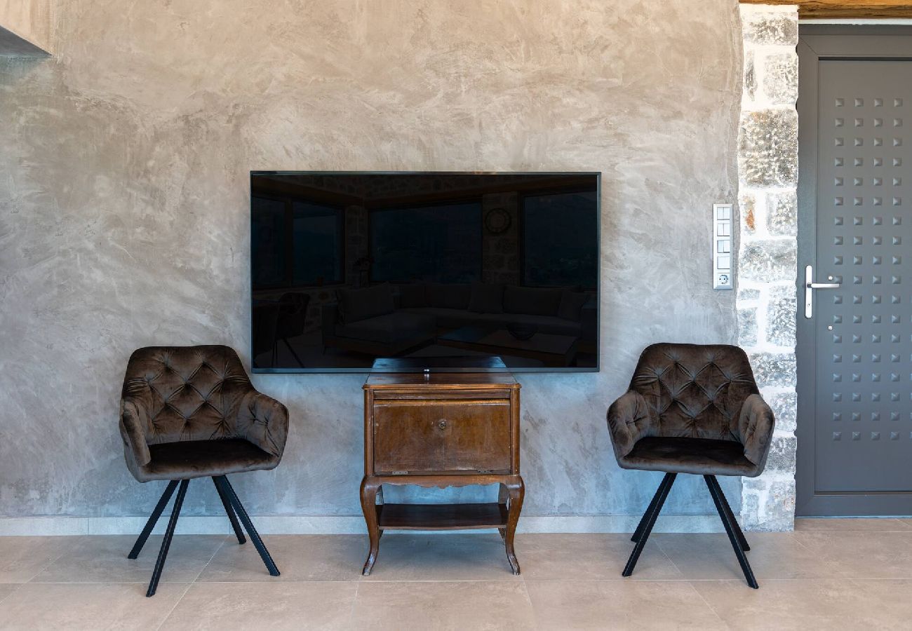 Villa in Mesonisia - Villa Marlia