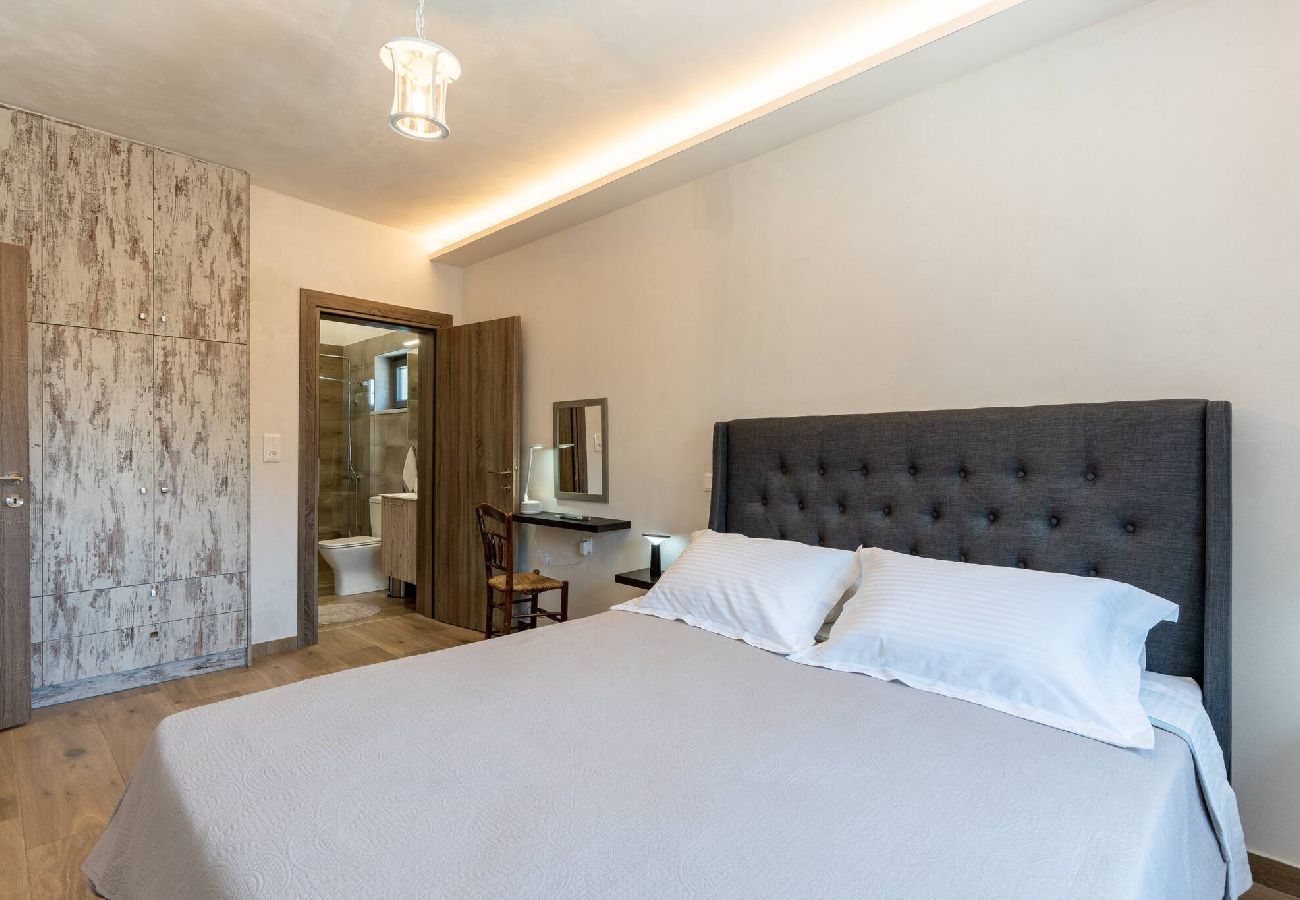 Villa in Mesonisia - Villa Marlia