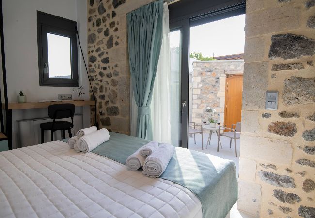 Apartment in Spili - Casa Teo Apt1, By Hellocrete