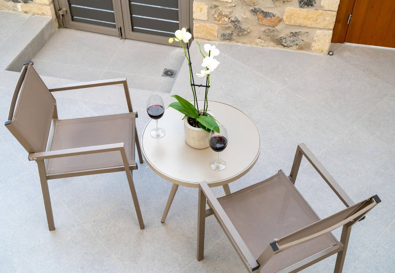 Apartment in Spili - Casa Teo Apt1, By Hellocrete