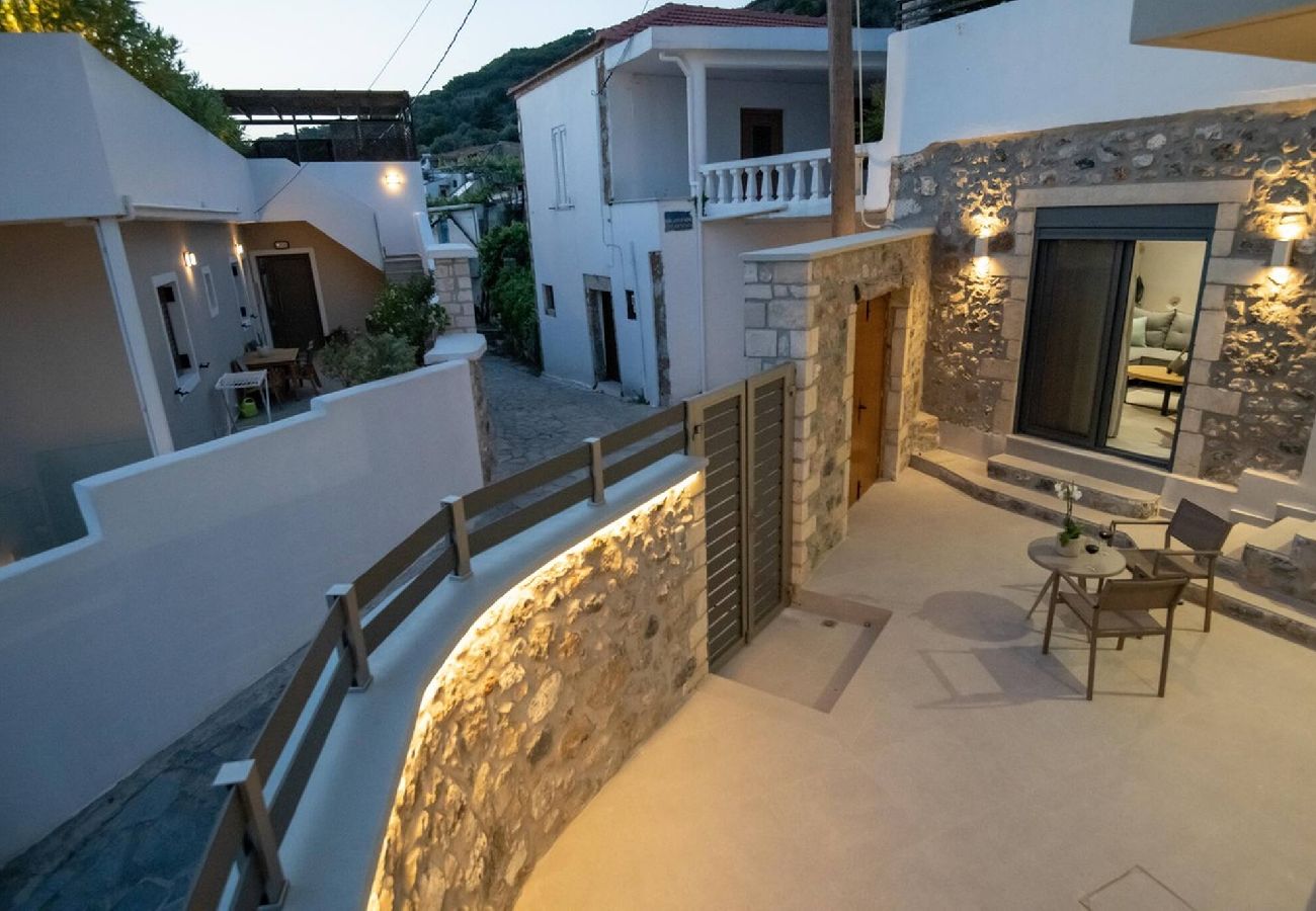 Apartment in Spili - Casa Teo Apt1, By Hellocrete