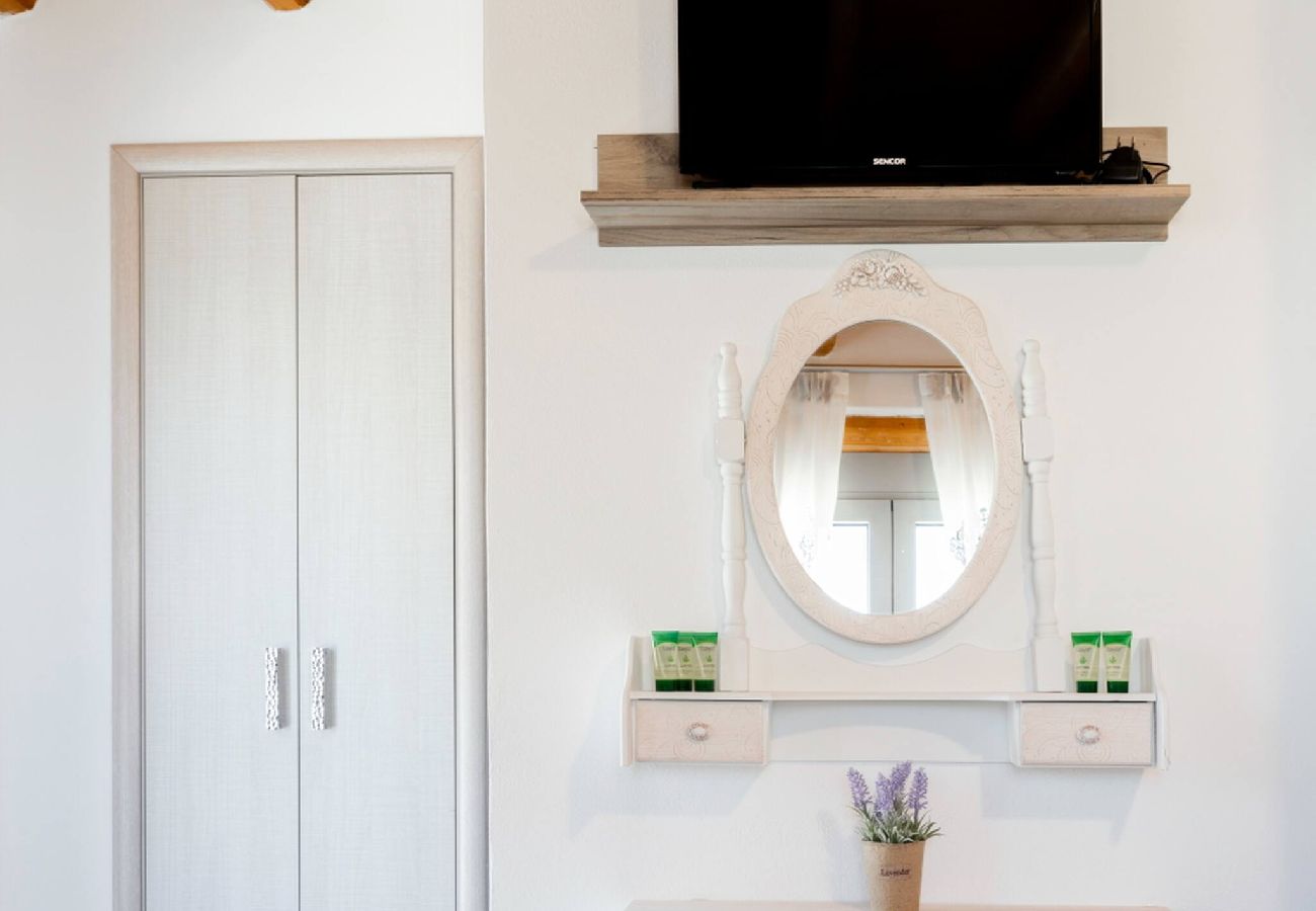 House in Pigi - Marilena Traditional House