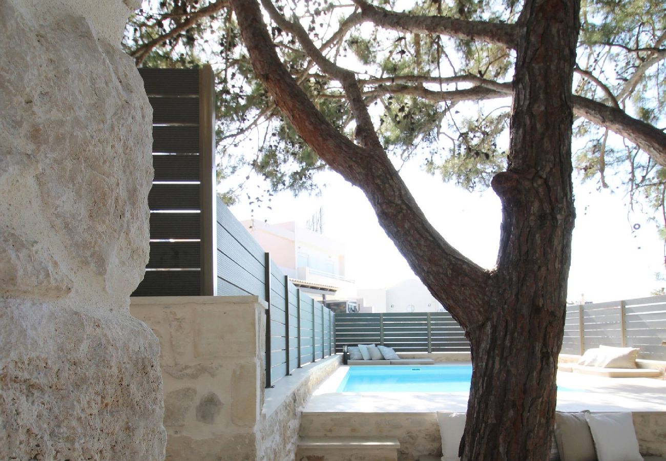 Villa in Violi Charaki - Villa Pefka just a few km from city centre