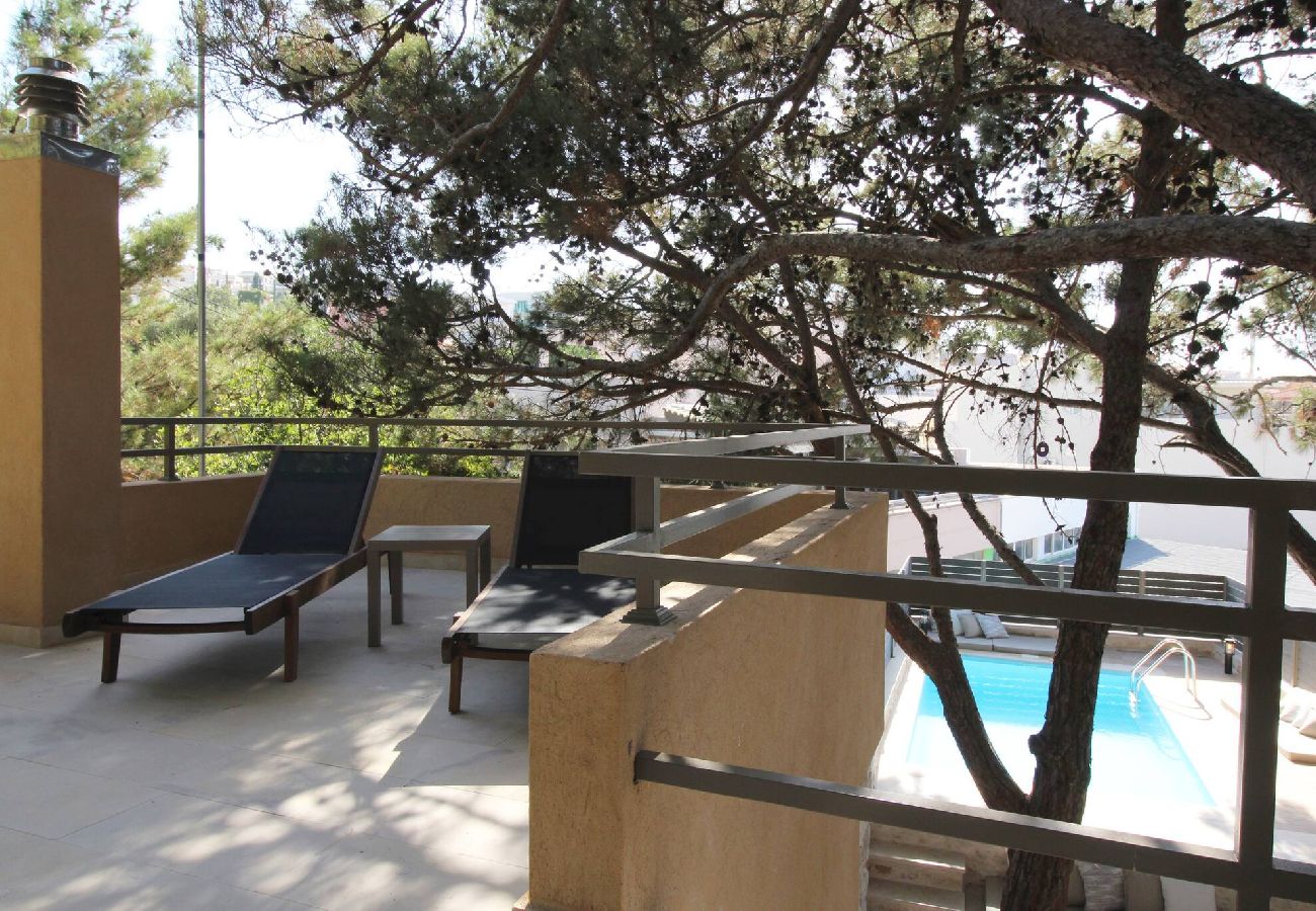 Villa in Violi Charaki - Villa Pefka just a few km from city centre