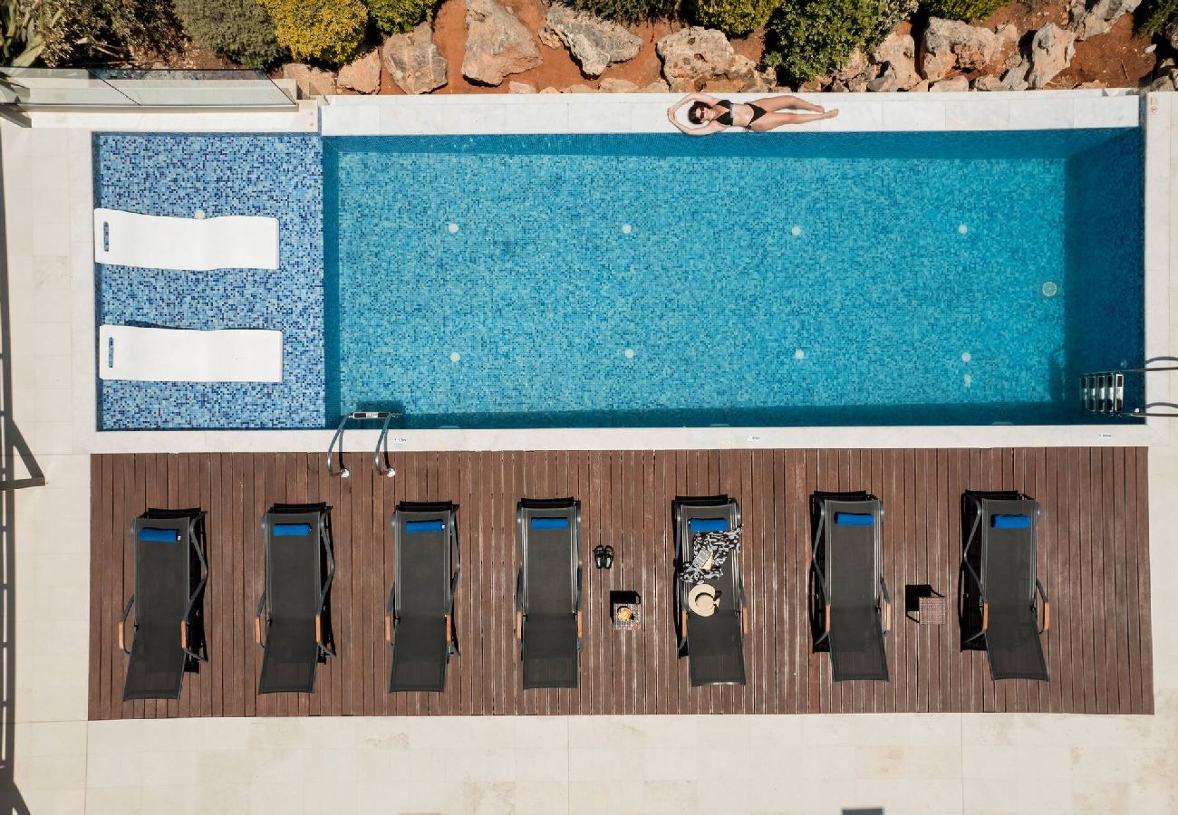 Villa in Vamos - Blue Skyline Magnificent Villa, By Hellocrete