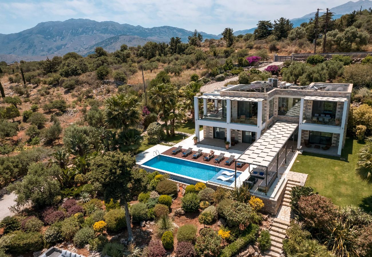 Villa in Vamos - Blue Skyline Magnificent Villa, By Hellocrete