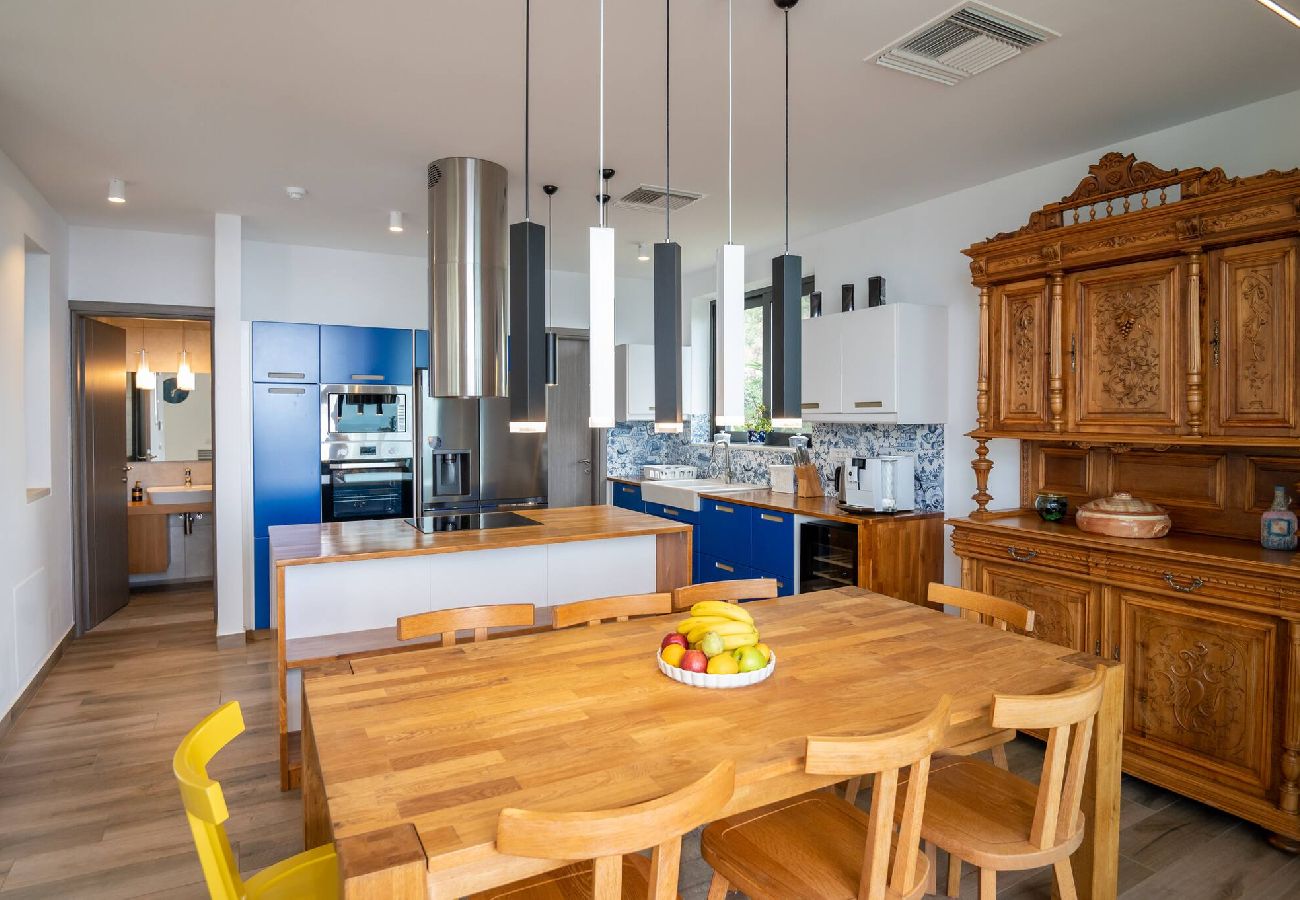 Villa in Vamos - Blue Skyline Magnificent Villa, By Hellocrete