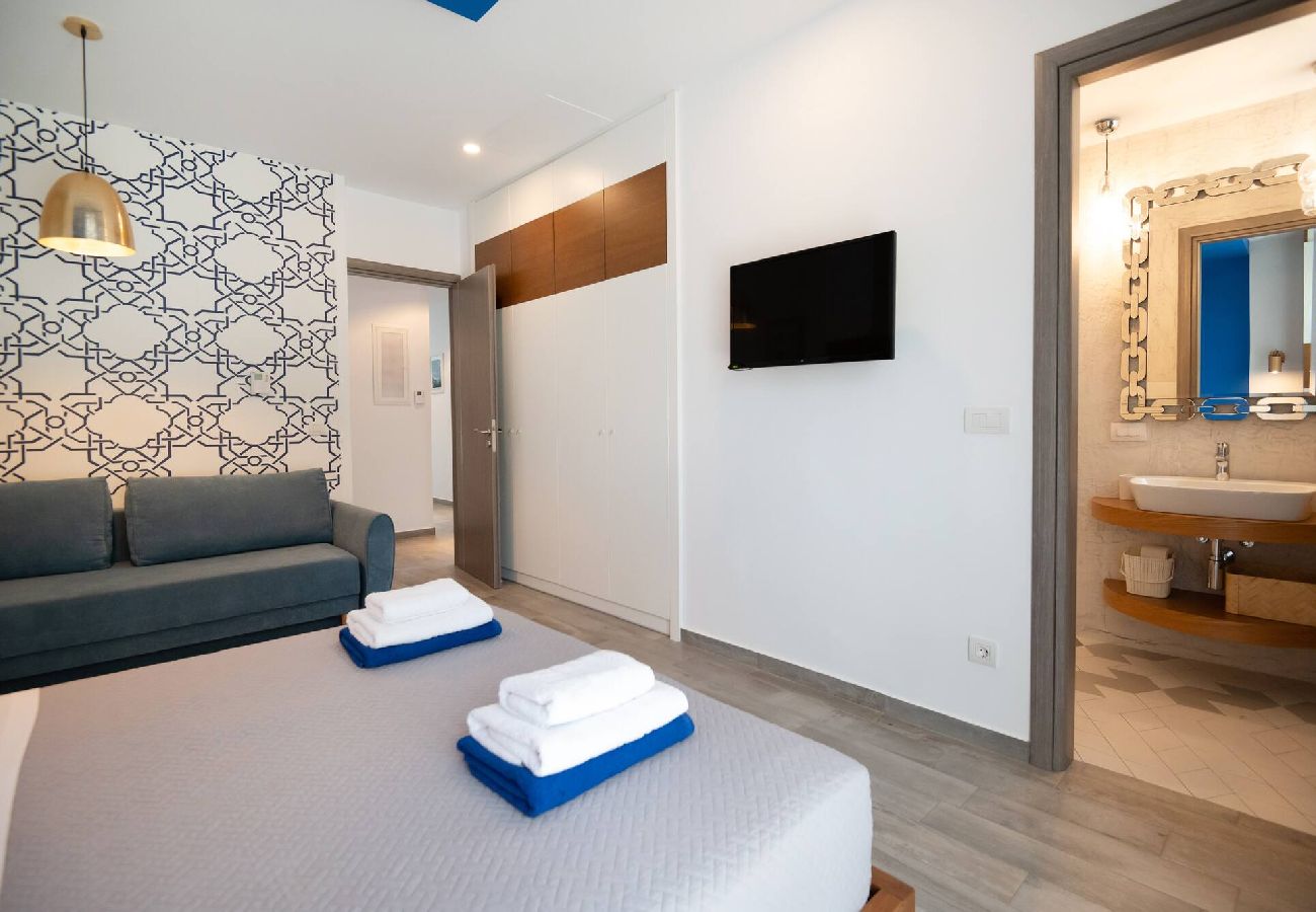 Villa in Vamos - Blue Skyline Magnificent Villa, By Hellocrete