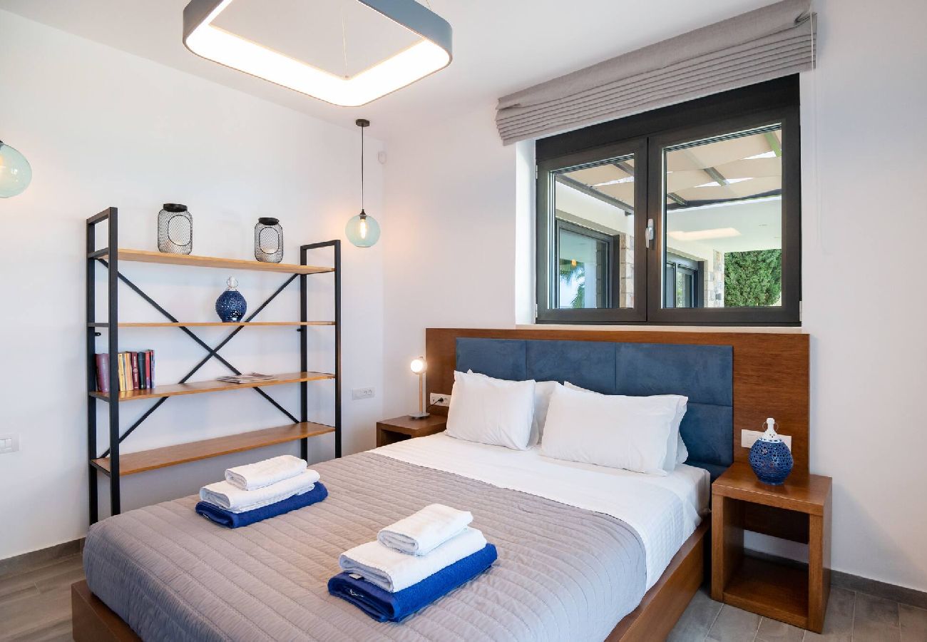 Villa in Vamos - Blue Skyline Magnificent Villa, By Hellocrete