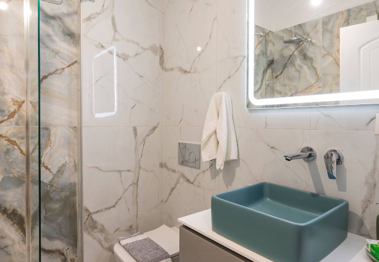 Villa in Loutraki - SeaWave Villa II, By Hellocrete