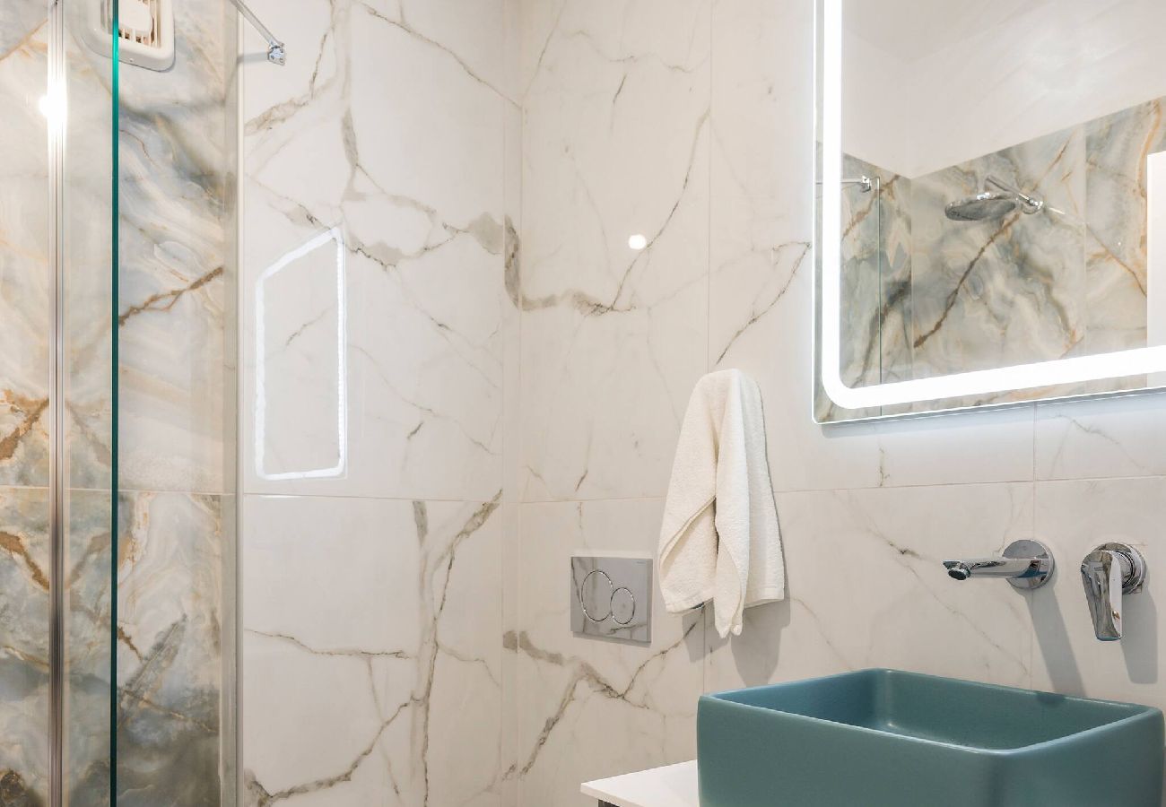 Villa in Loutraki - SeaWave Villa II, By Hellocrete