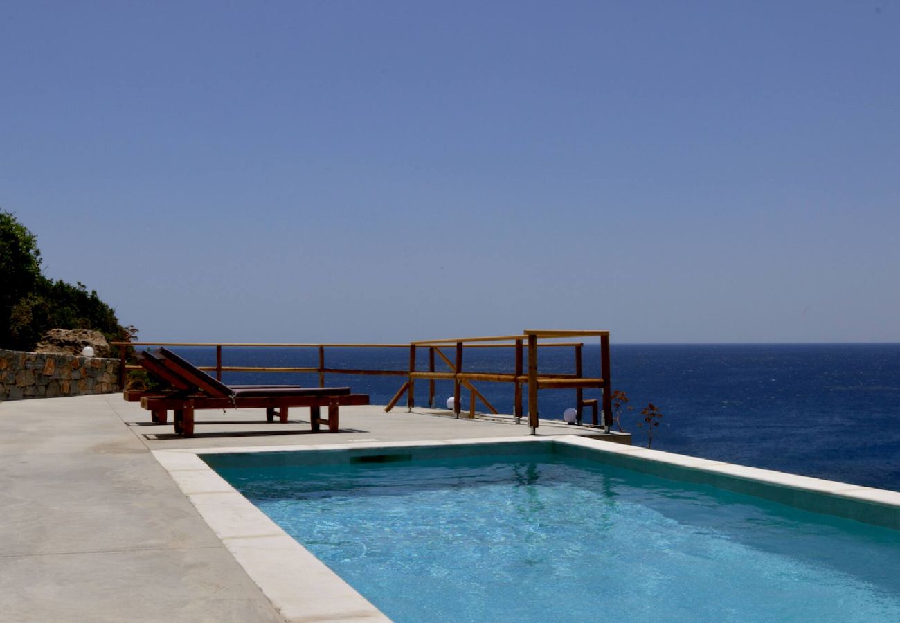 Villa in Agia Foteini - Ocean Bliss Villa, By Hellocrete