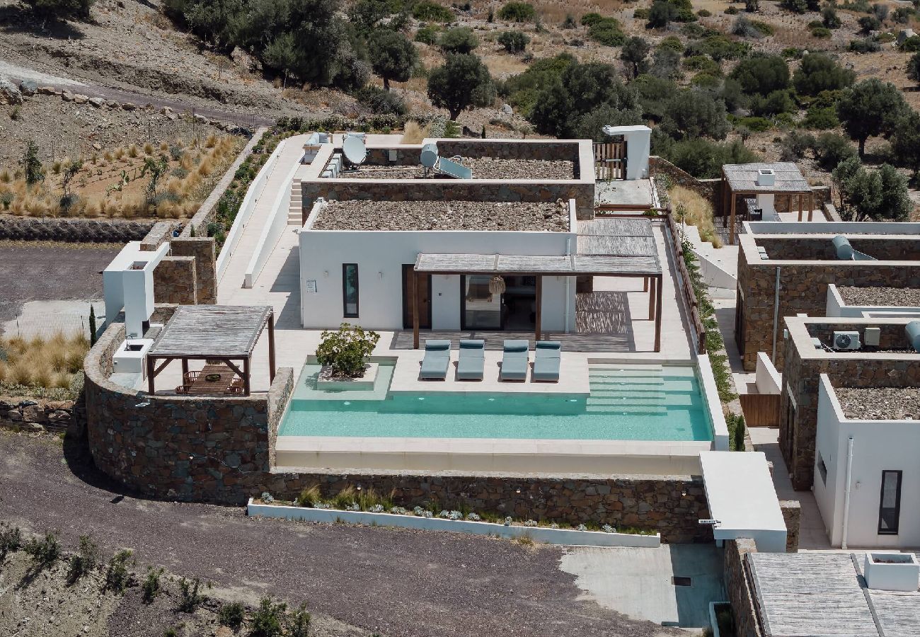 Villa in Saktouria - ArtOikia Villas – Ilios, By Hellocrete