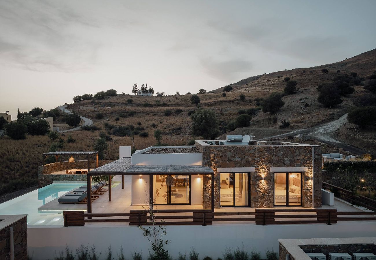 Villa in Saktouria - ArtOikia Villas – Ilios, By Hellocrete