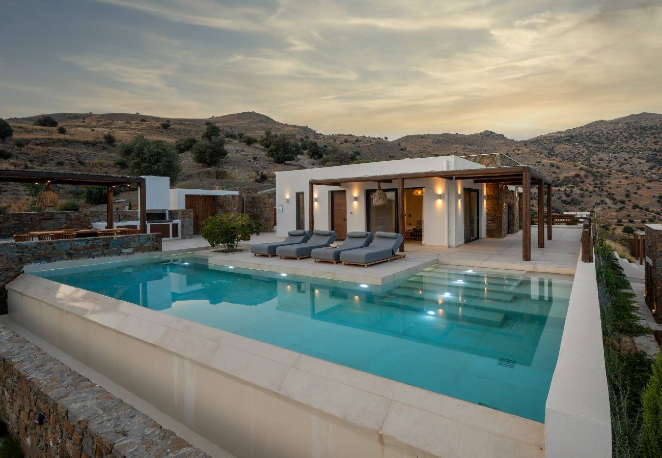 Villa in Saktouria - ArtOikia Villas – Ilios, By Hellocrete