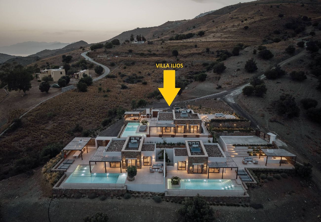 Villa in Saktouria - ArtOikia Villas – Ilios, By Hellocrete