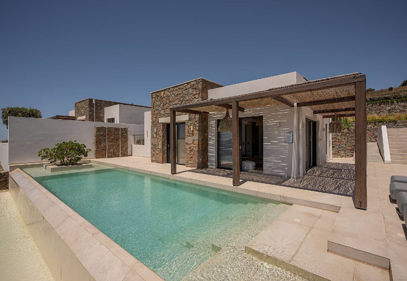 Villa in Saktouria - ArtOikia Villas – Thalassa, By Hellocrete