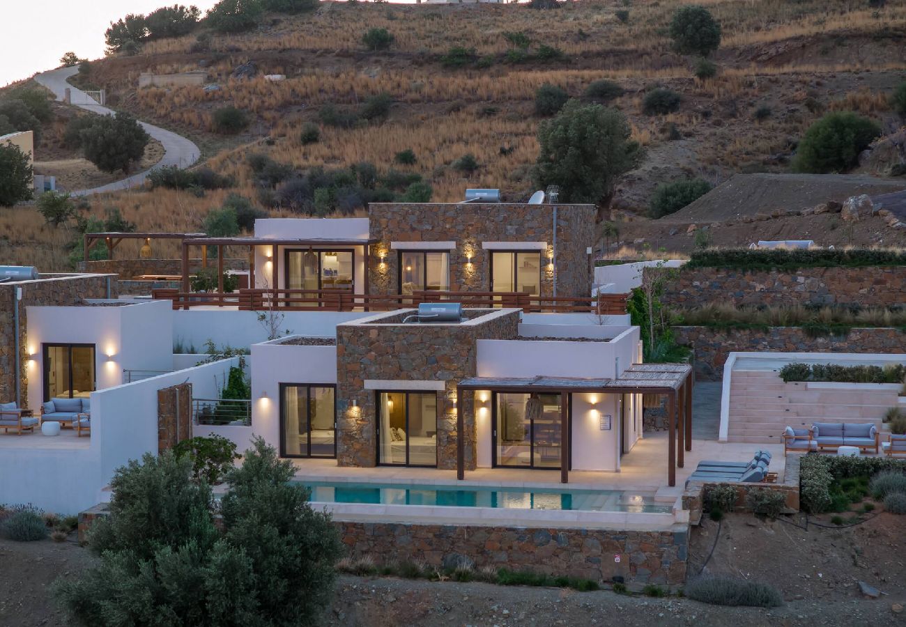 Villa in Saktouria - ArtOikia Villas – Thalassa, By Hellocrete