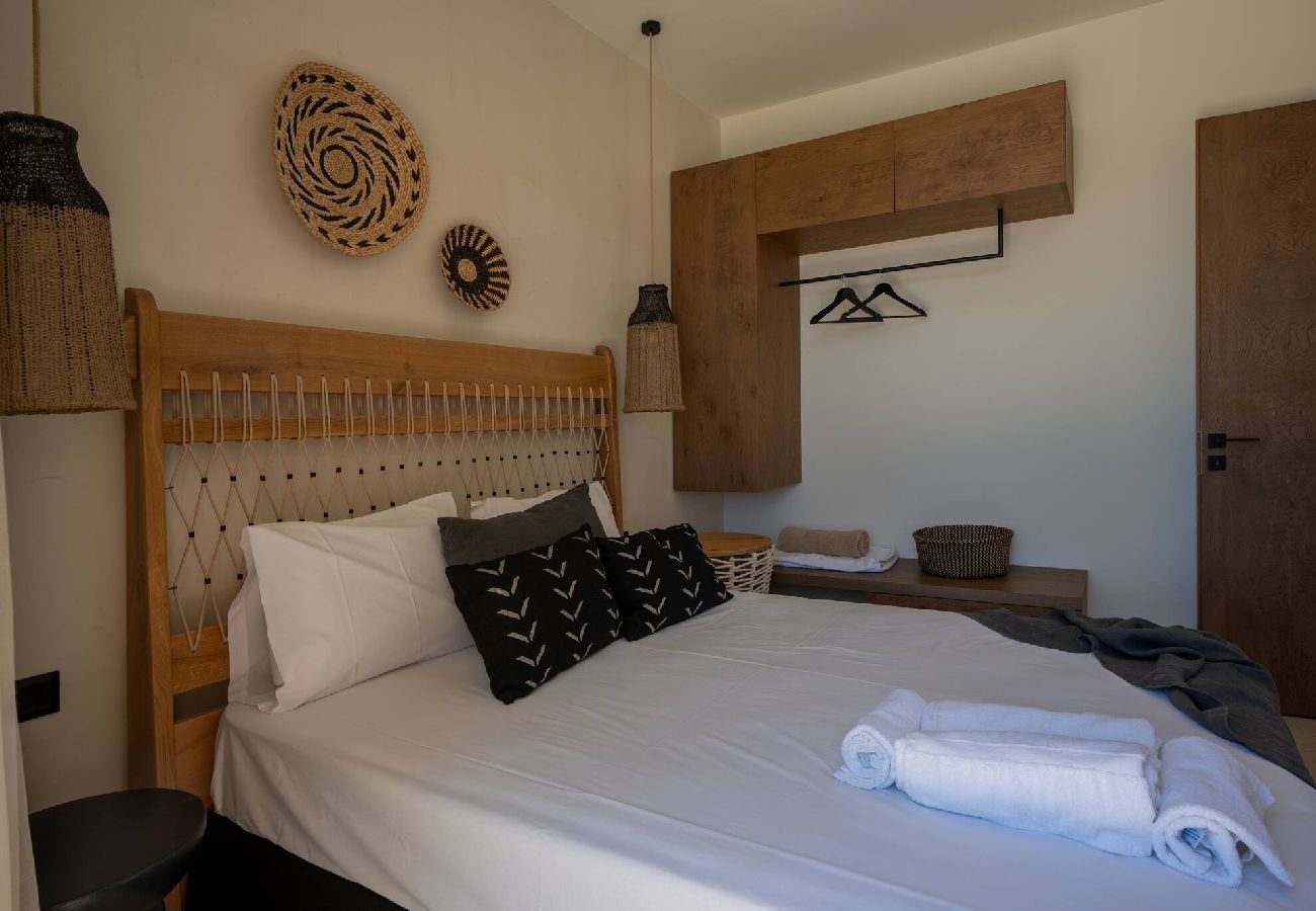 Villa in Saktouria - ArtOikia Villas – Thalassa, By Hellocrete