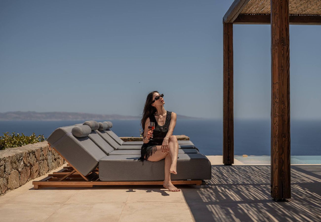 Villa in Saktouria - ArtOikia Villas – Thalassa, By Hellocrete