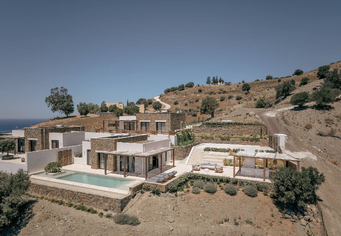 Villa in Saktouria - ArtOikia Villas – Thalassa, By Hellocrete