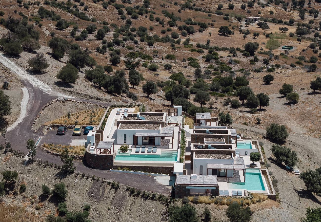 Villa in Saktouria - ArtOikia Villas – Thalassa, By Hellocrete