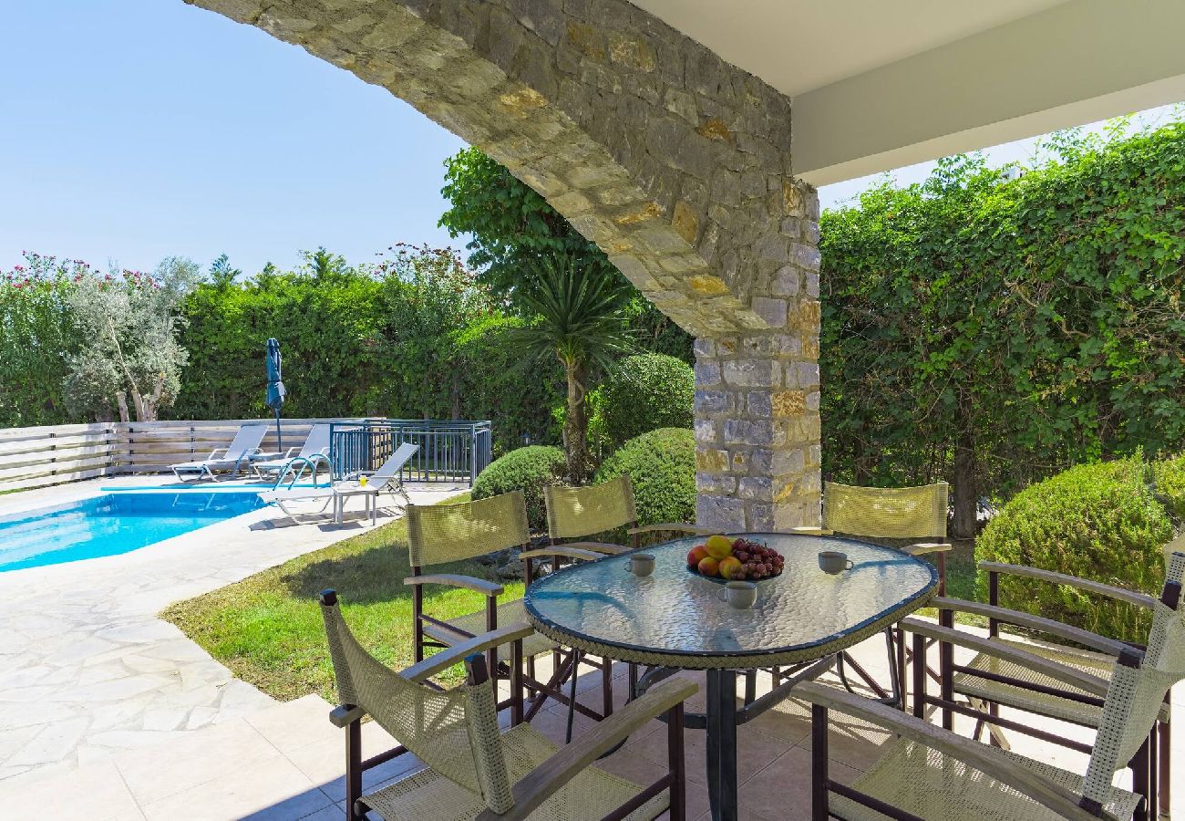 Villa in Pagkalochori - Villa Irini, By Hellocrete