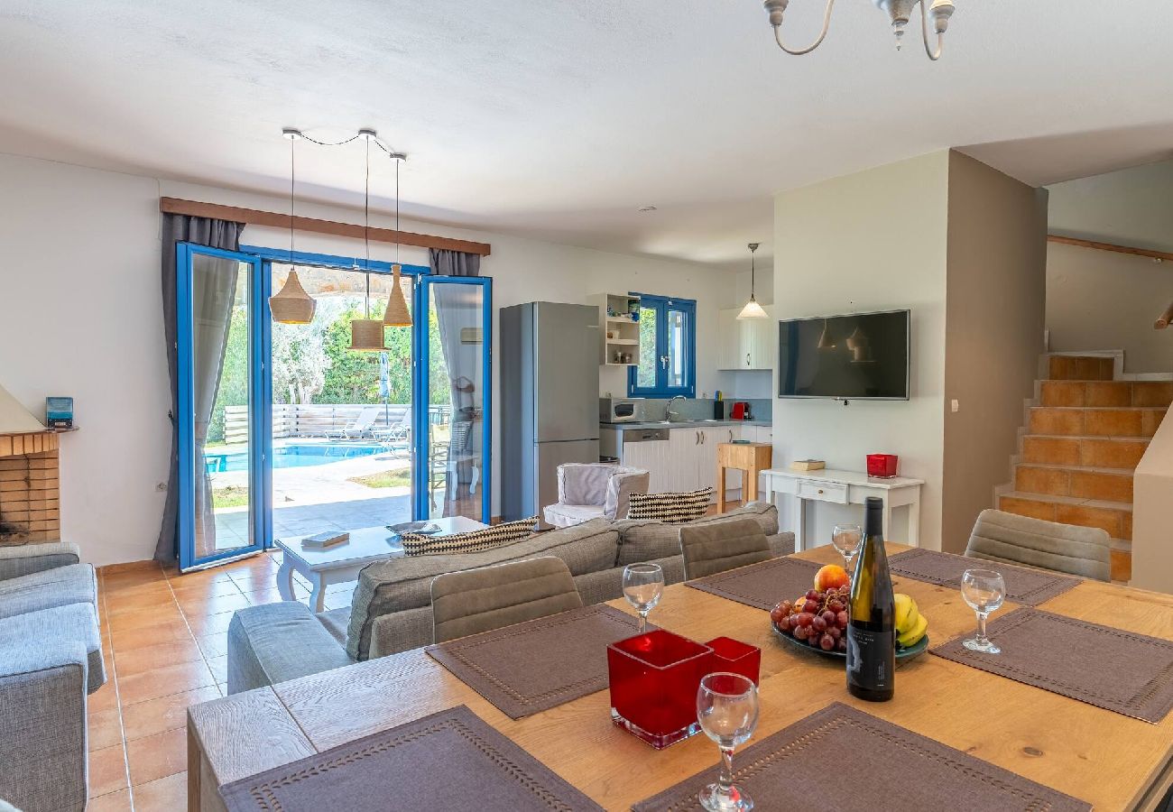 Villa in Pagkalochori - Villa Irini, By Hellocrete