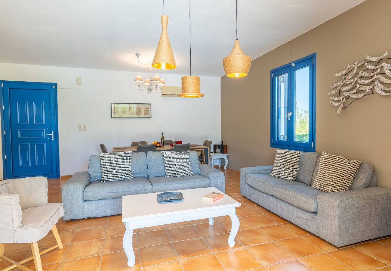 Villa in Pagkalochori - Villa Irini, By Hellocrete