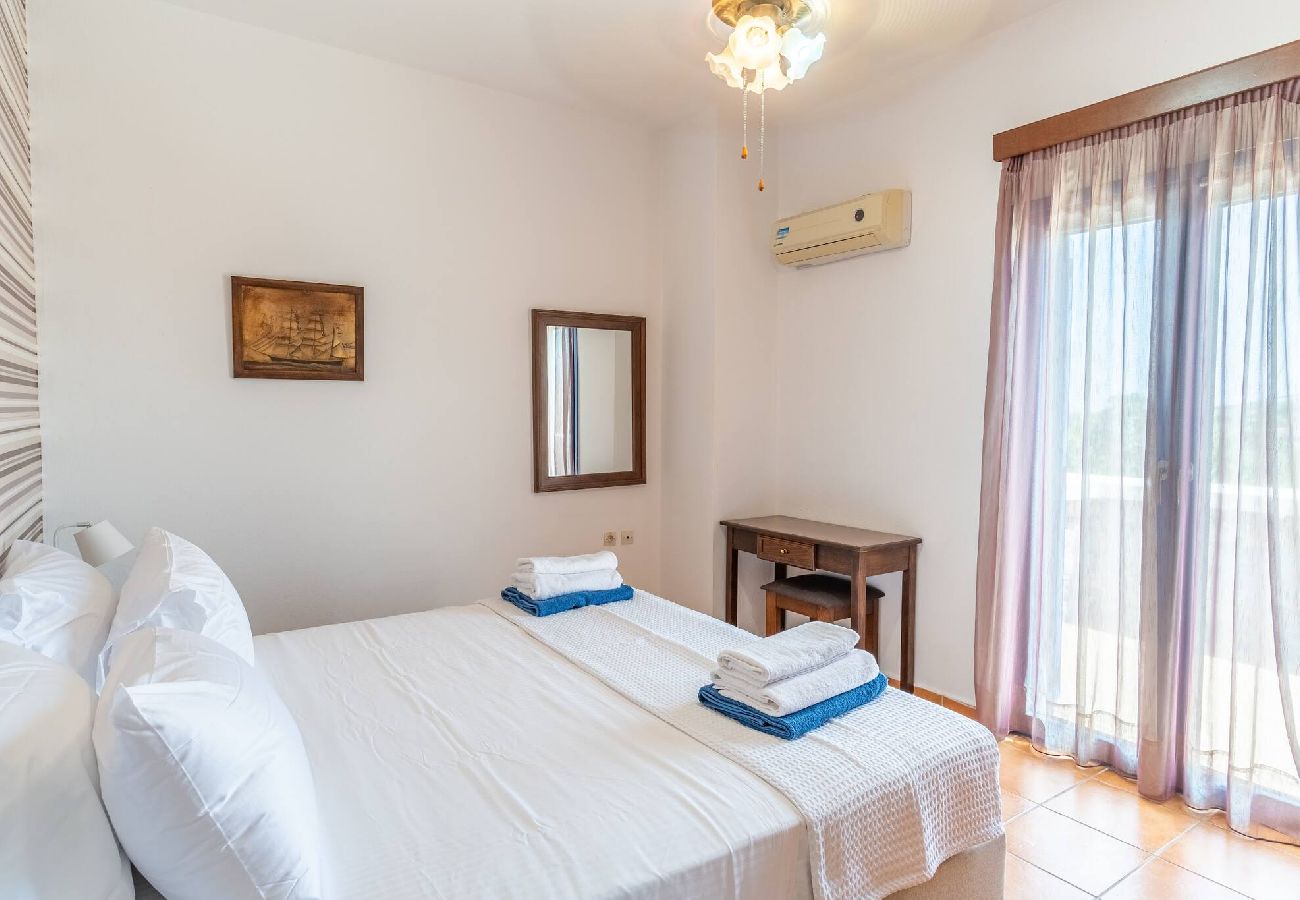 Villa in Pagkalochori - Villa Irini, By Hellocrete