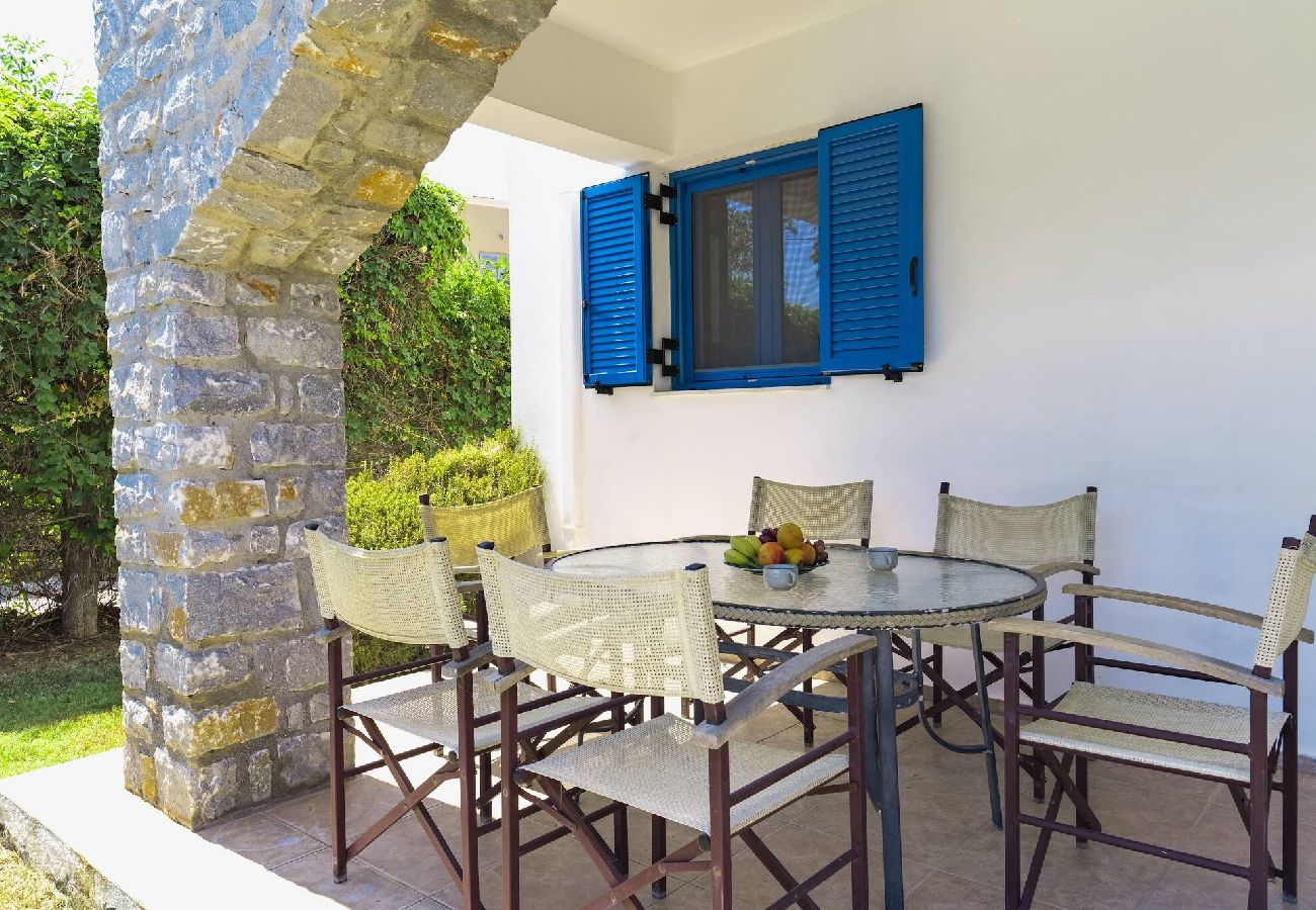 Villa in Pagkalochori - Villa Irini, By Hellocrete