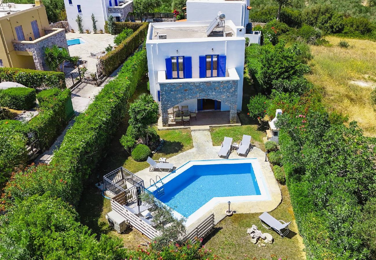 Villa in Pagkalochori - Villa Irini, By Hellocrete