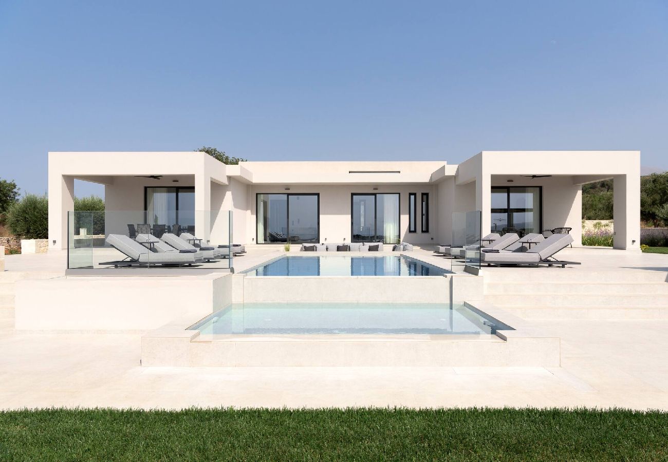 Villa in Skouloufia - Caelum Villa, By Hellocrete