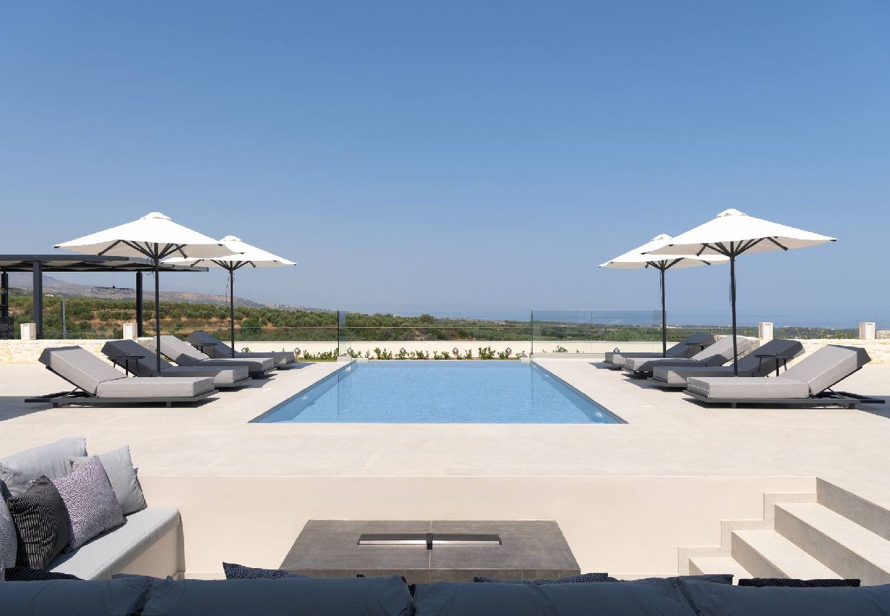 Villa in Skouloufia - Caelum Villa, By Hellocrete