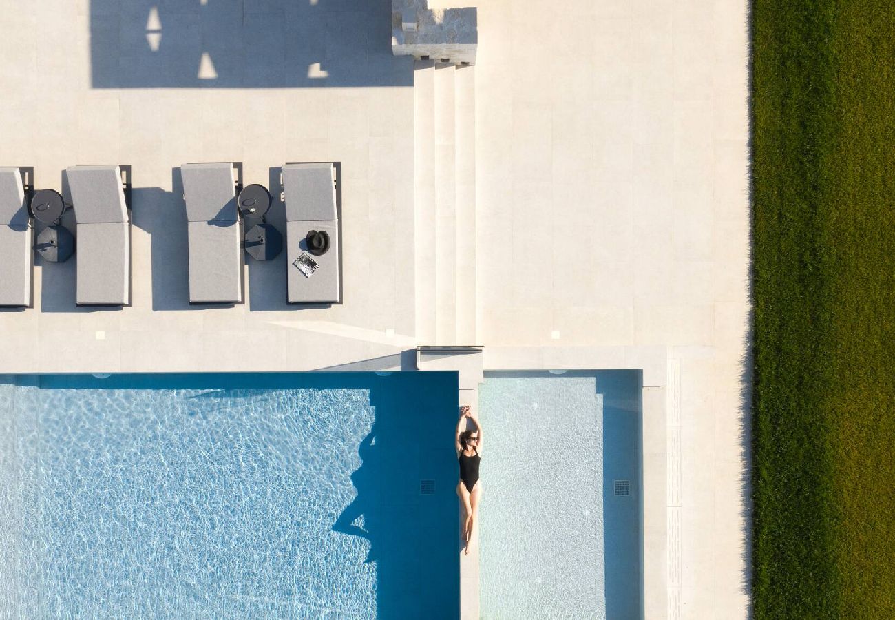 Villa in Skouloufia - Caelum Villa, By Hellocrete