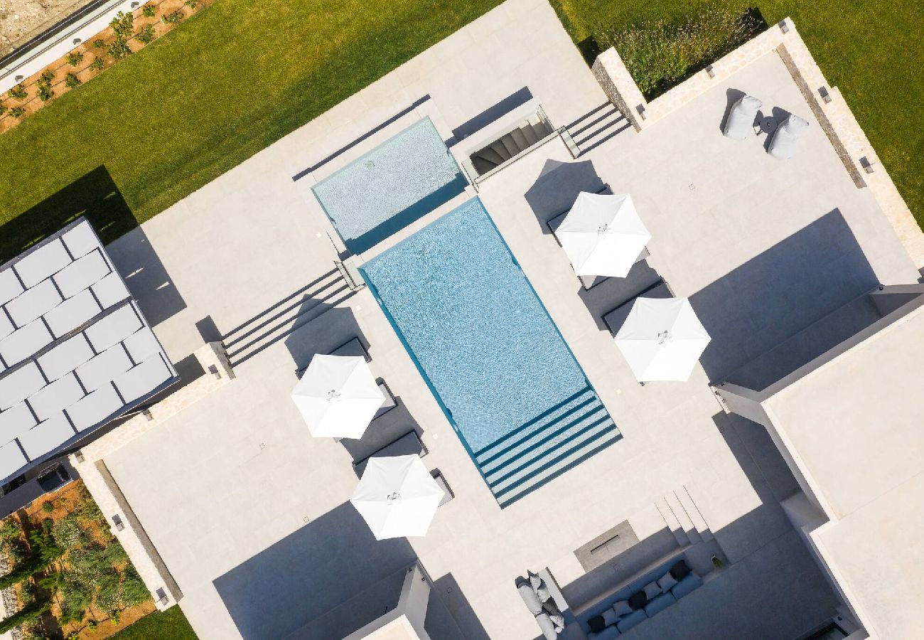 Villa in Skouloufia - Caelum Villa, By Hellocrete