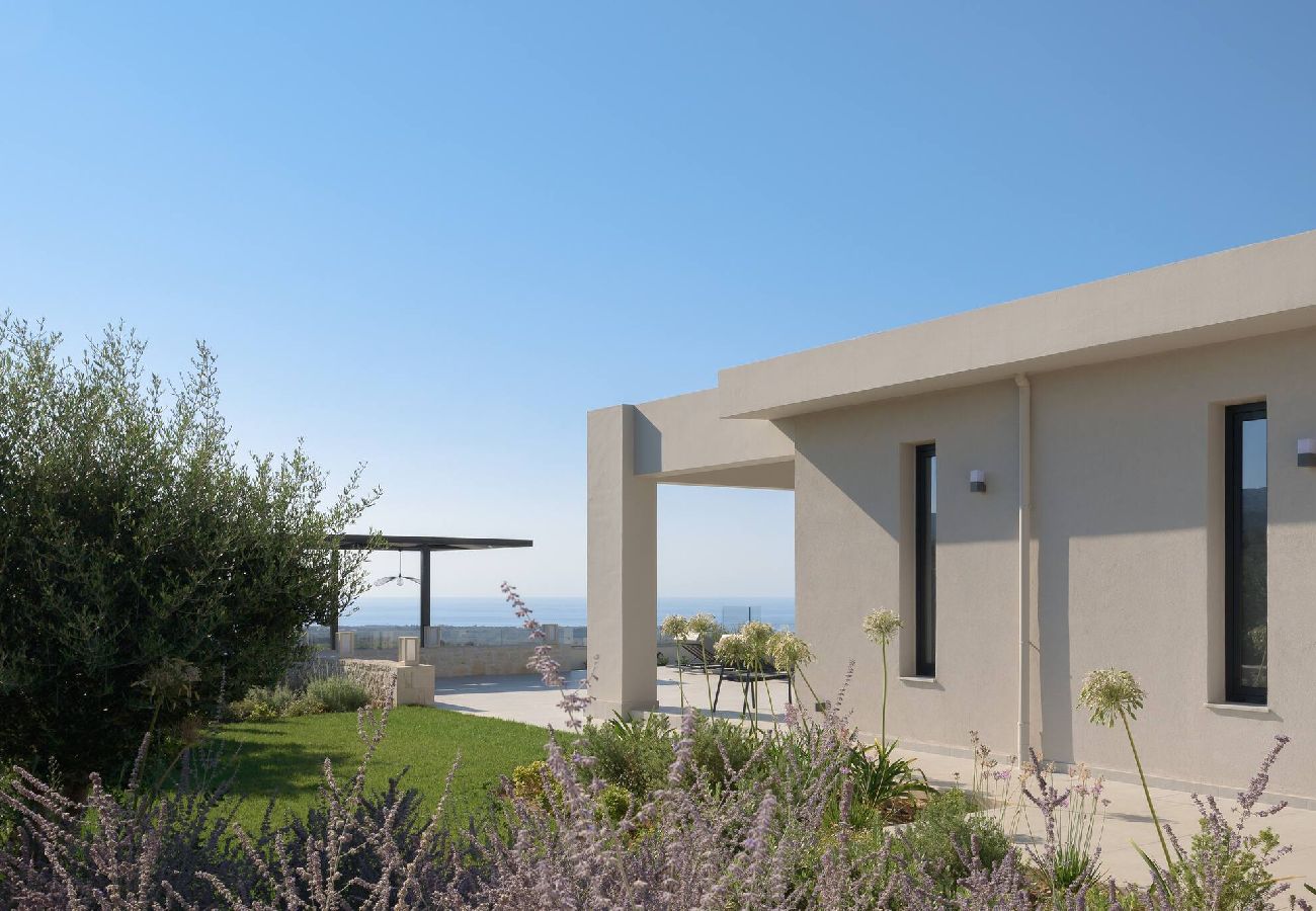 Villa in Skouloufia - Caelum Villa, By Hellocrete