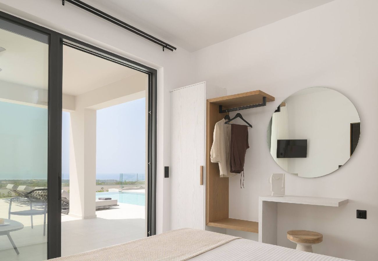 Villa in Skouloufia - Caelum Villa, By Hellocrete