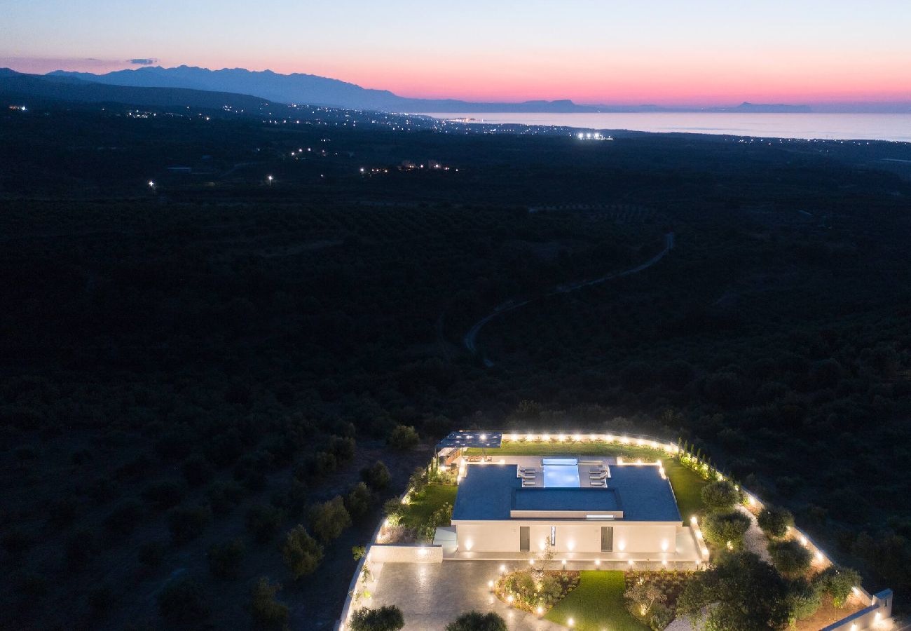 Villa in Skouloufia - Caelum Villa, By Hellocrete