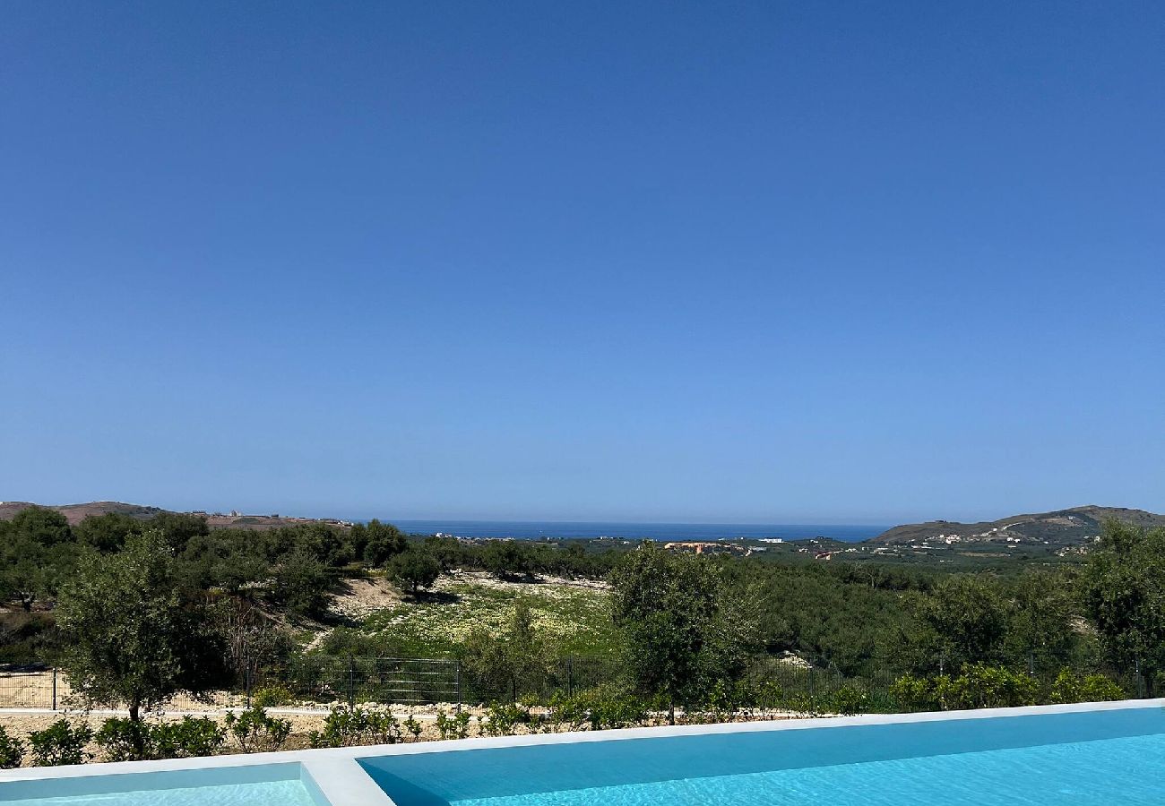 Villa in Aggeliana - Skyline Villa II, By Hellocrete